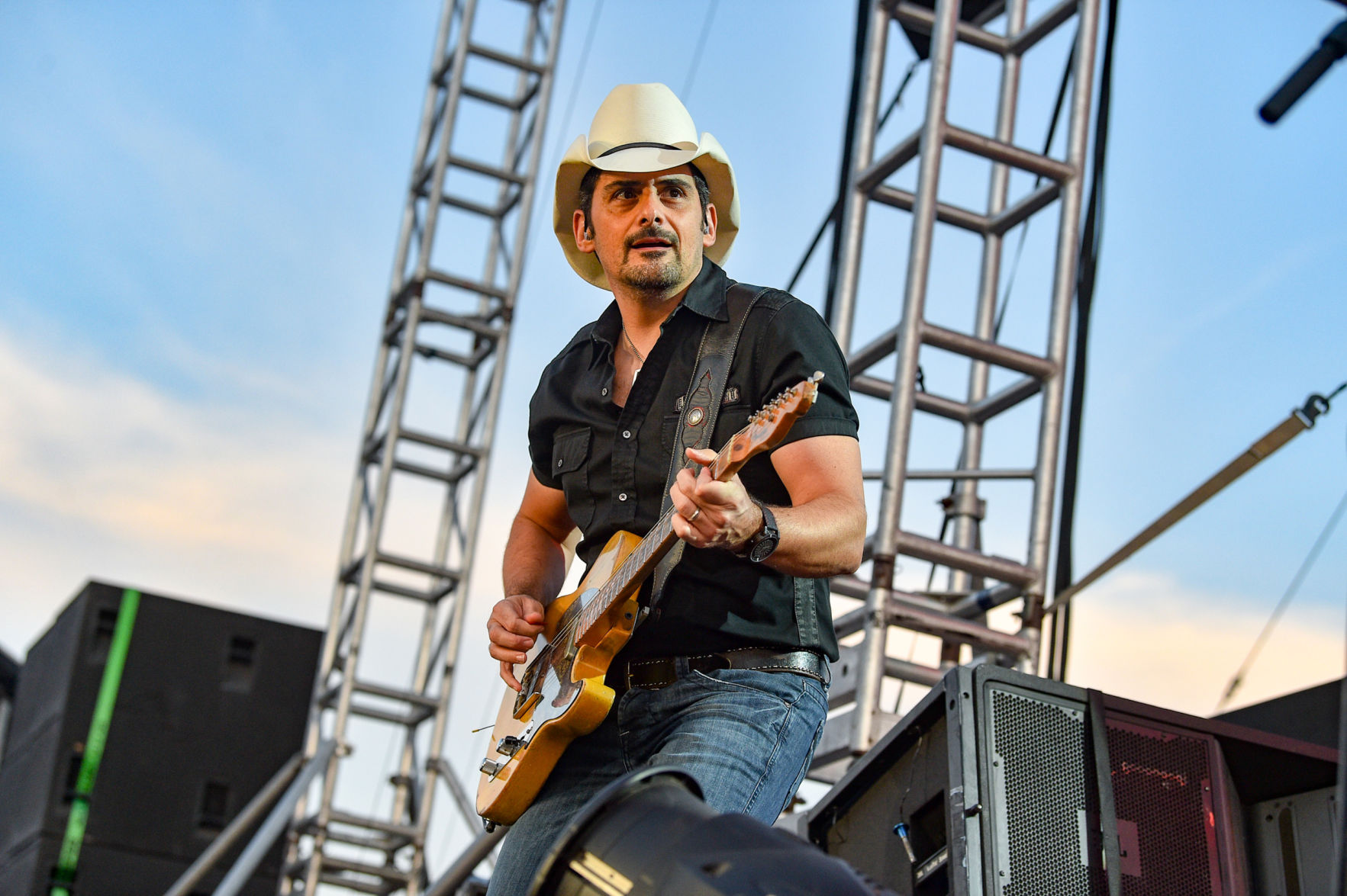 080519-mda-nws-bradpaisley-042a.jpg